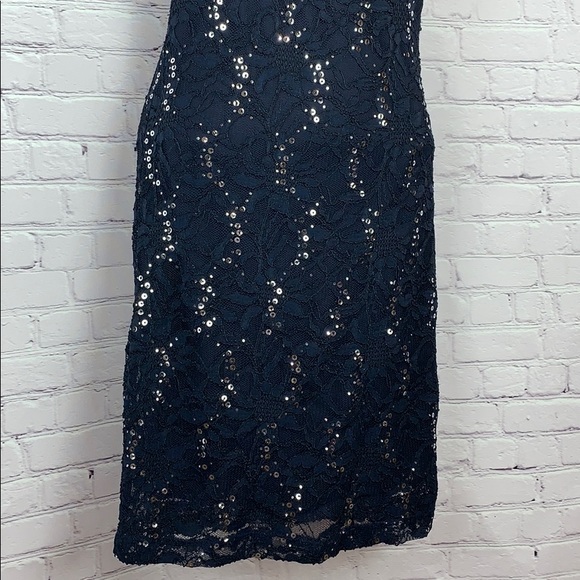 ✨Navy Lace & Silver sequin Open back Dress stretch - Picture 3 of 8